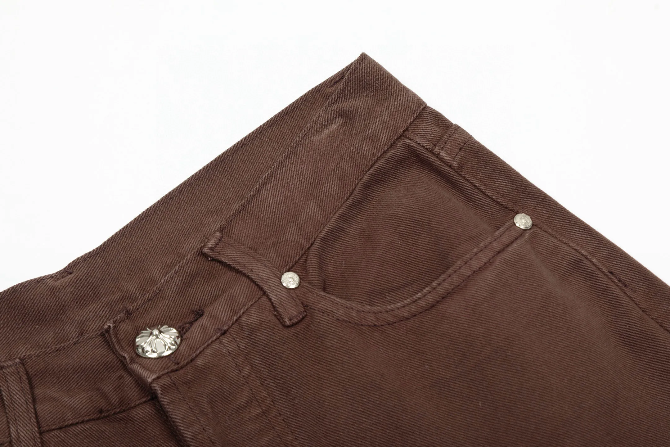 P270 💰 (Top version) Chrome hearts CH brown zebra pattern cross-patterned leather jeans, truly restoring the ultimate texture of Vintage, special Italian cowhide printing and cutting, custom-made sheepskin three-layer thick line leather, whole splicing in heavy water washing process, craftsmen hand-splashed ink, you can see the details, three-dimensional cutting version, loose and comfortable, not flattering on the figure, tall and slim, factory Seiko, original quality control, same style for men and women, can be matched with couples, versatile recommendation Essential jeans for all seasons Color: Brown Size: 28-30-32-34 (corresponds to S-M-L-XL)